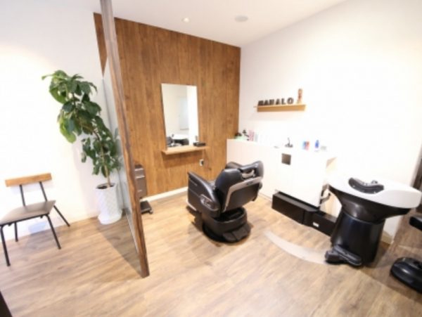 京都の理容室・バーバーMen’s styling salon MAHALO （マハロ）