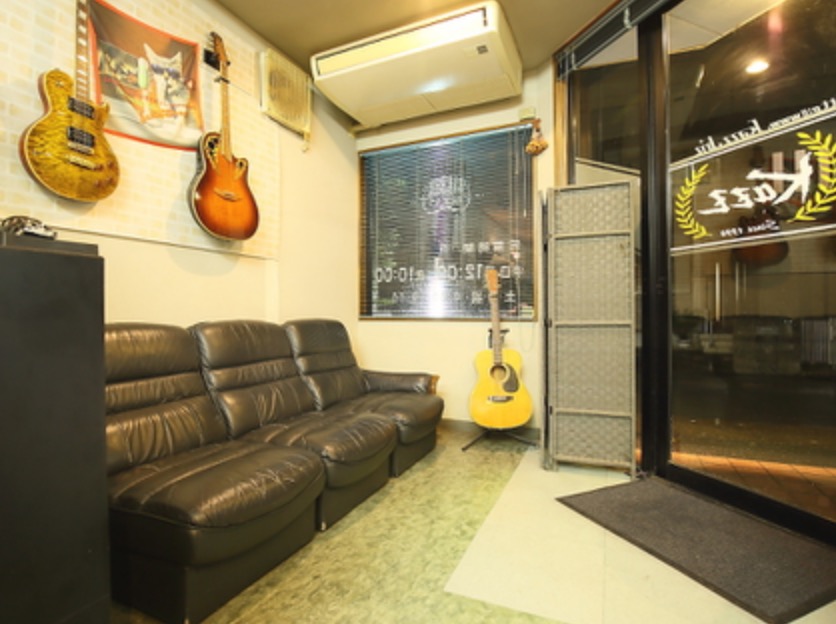 MEN'S HAIR CLUB Kazz