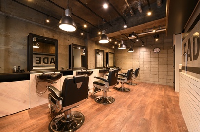 メンズサロン FADE&LINE 成城学園前店【フェードアンドライン】